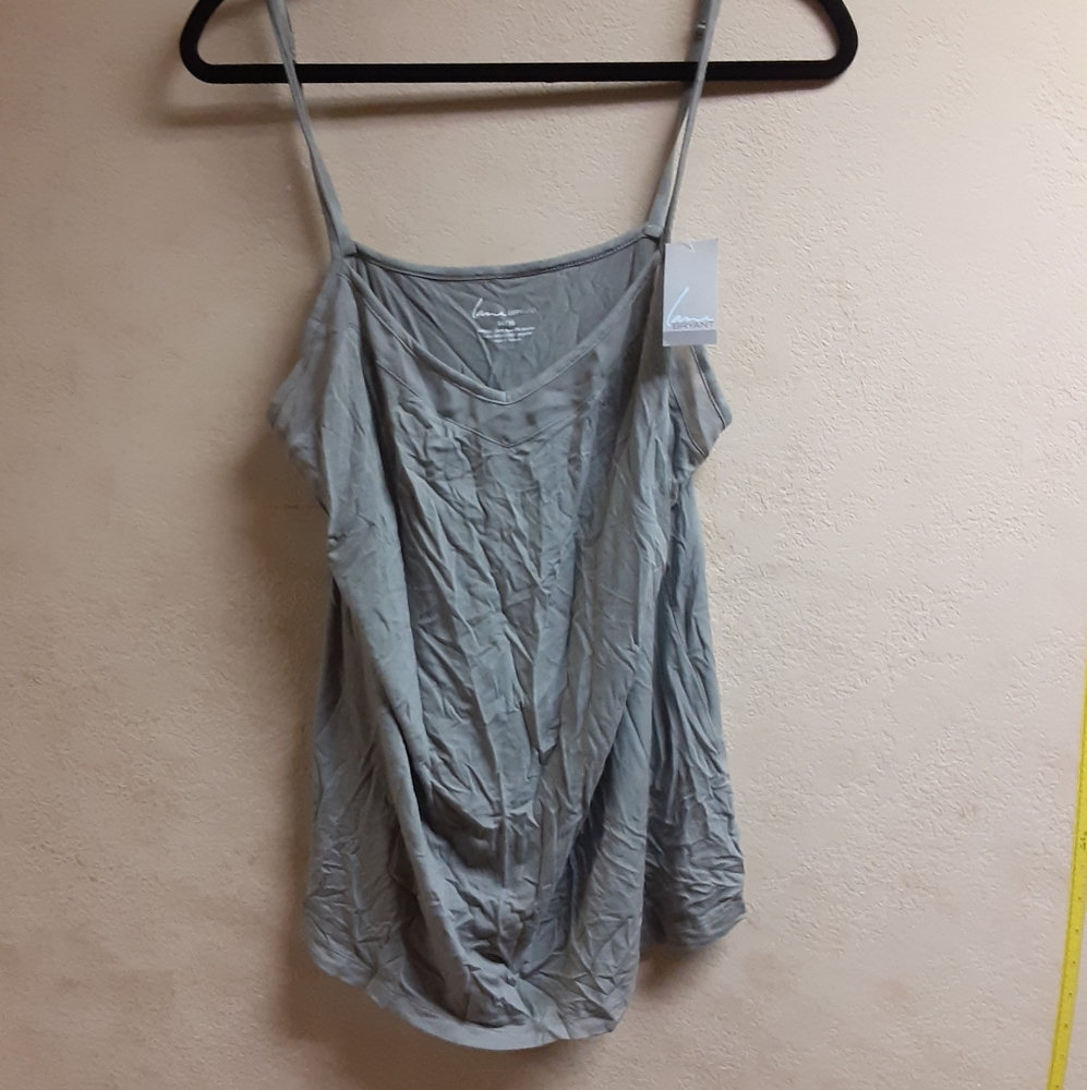 Grey tank top